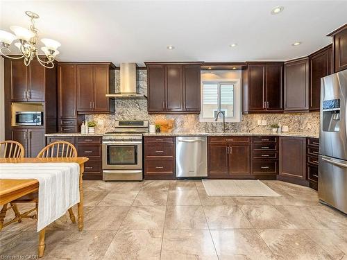 2137 Cleaver Avenue, Burlington, ON - Indoor Photo Showing Kitchen With Stainless Steel Kitchen