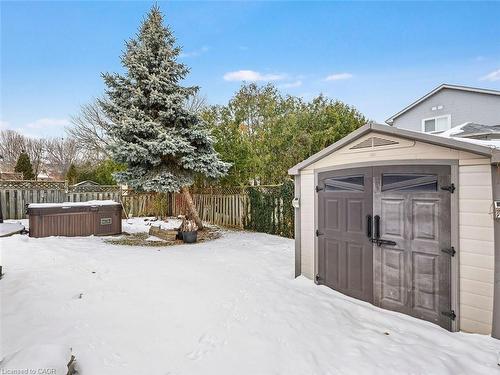 2137 Cleaver Avenue, Burlington, ON - Outdoor