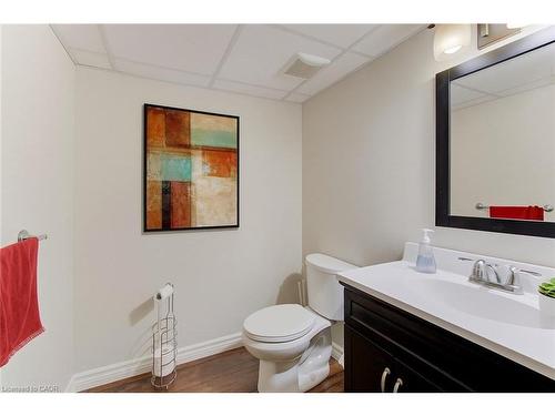 396 Otterbein Road, Kitchener, ON - Indoor Photo Showing Bathroom