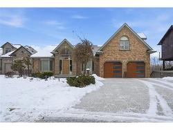 9 Lamb Court  Caledonia, ON N3W 1E2