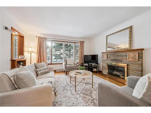 107 Westmount Road, Guelph, ON - Indoor Photo Showing Living Room With Fireplace