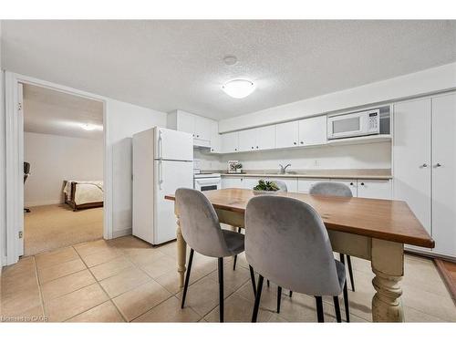 107 Westmount Road, Guelph, ON - Indoor Photo Showing Other Room