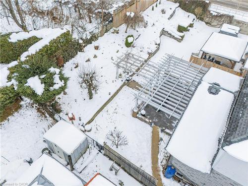 44 Dineen Court, Kitchener, ON - Outdoor