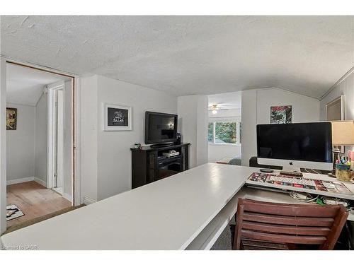 30 Wood Street, Drayton, ON - Indoor Photo Showing Other Room