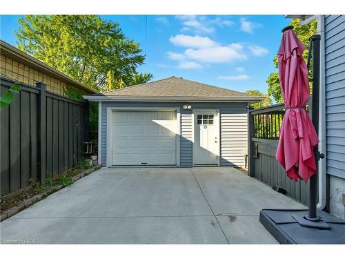 5039 Armoury Street, Niagara Falls, ON - Outdoor With Exterior