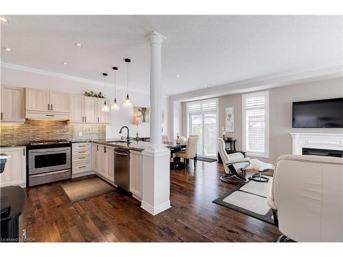 2 Celestial Crescent, Hannon, ON - Indoor Photo Showing Kitchen With Stainless Steel Kitchen With Upgraded Kitchen