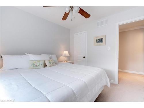 2 Celestial Crescent, Hannon, ON - Indoor Photo Showing Bedroom