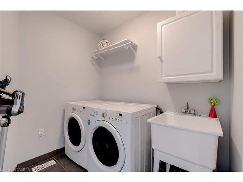 2 Celestial Crescent, Hannon, ON - Indoor Photo Showing Laundry Room