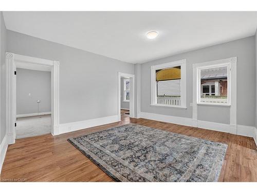 28 Cayuga Street, Brantford, ON - Indoor Photo Showing Other Room