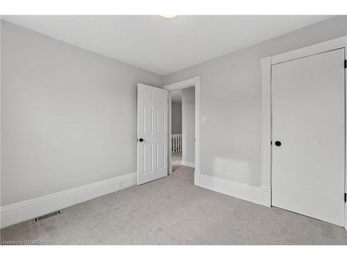 28 Cayuga Street, Brantford, ON - Indoor