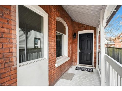 28 Cayuga Street, Brantford, ON - Outdoor With Exterior