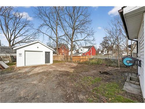 28 Cayuga Street, Brantford, ON - Outdoor