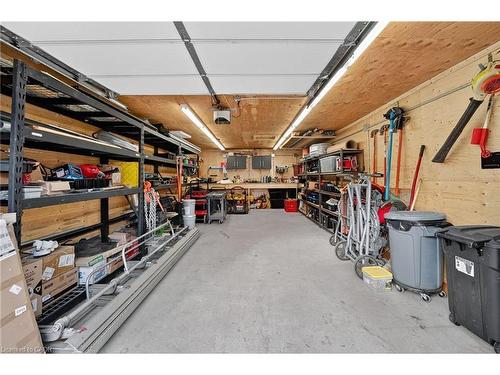 28 Cayuga Street, Brantford, ON - Indoor Photo Showing Other Room