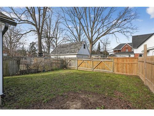 28 Cayuga Street, Brantford, ON - Outdoor