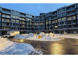 251-2501 Saw Whet Boulevard  Oakville, ON L6M 5N2