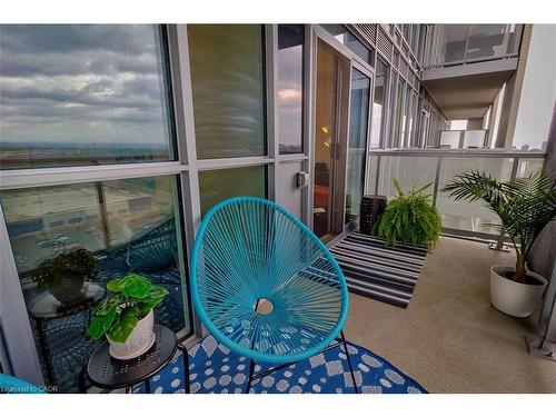 1406-2087 Fairview Street, Burlington, ON - Outdoor With Balcony With Exterior