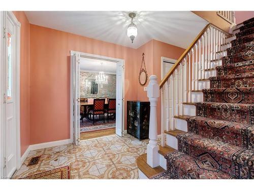 238 Penn Drive, Burlington, ON - Indoor Photo Showing Other Room