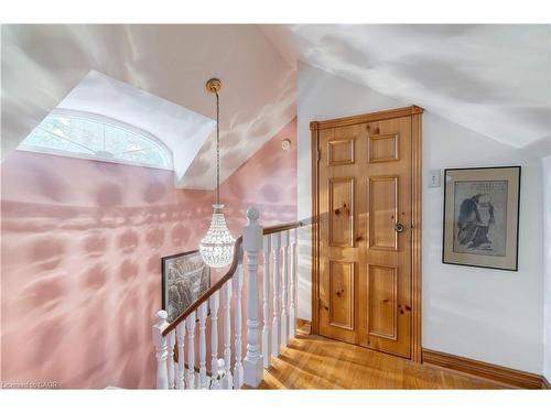 238 Penn Drive, Burlington, ON - Indoor Photo Showing Other Room