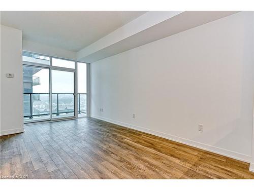 602-550 North Service Road, Grimsby, ON - Indoor Photo Showing Other Room