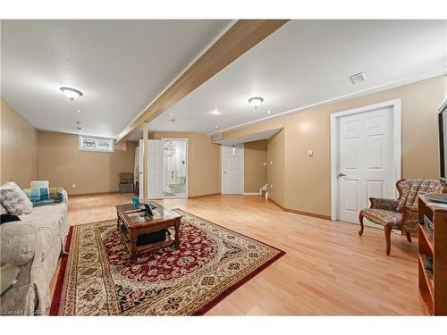 44 Dineen Court, Kitchener, ON - Indoor Photo Showing Other Room