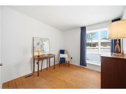 128 Hillcrest Drive, Whitby, ON - Indoor