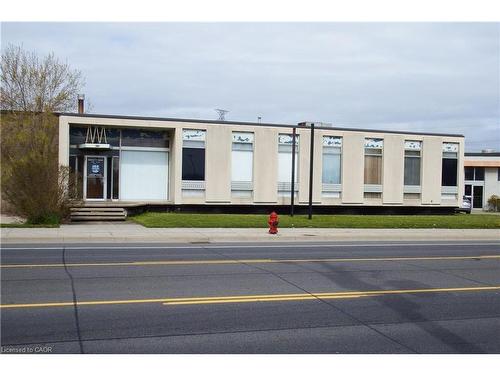 821 Woodward Avenue, Hamilton, ON 