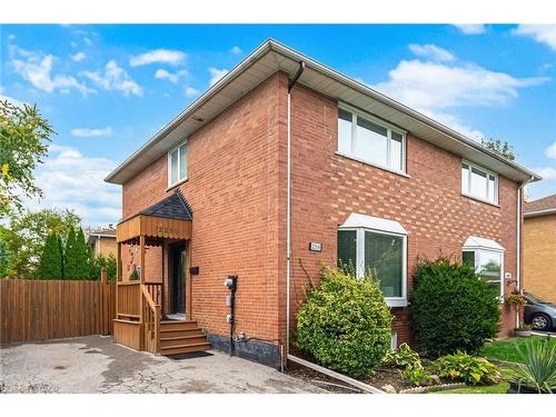 2259 Wiseman Court, Mississauga, ON - Outdoor With Exterior