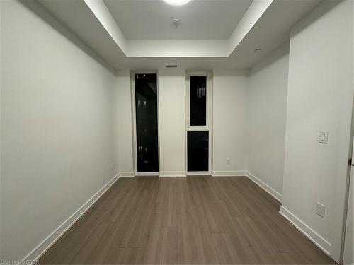 907-25 Wellington Street S, Kitchener, ON - Indoor Photo Showing Other Room