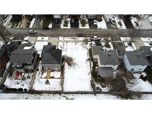 233 Kinross Street, Caledonia, ON 