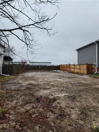 233 Kinross Street, Caledonia, ON 