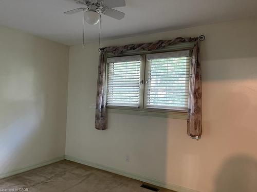 64 Sandsprings Crescent S, Kitchener, ON - Indoor Photo Showing Other Room