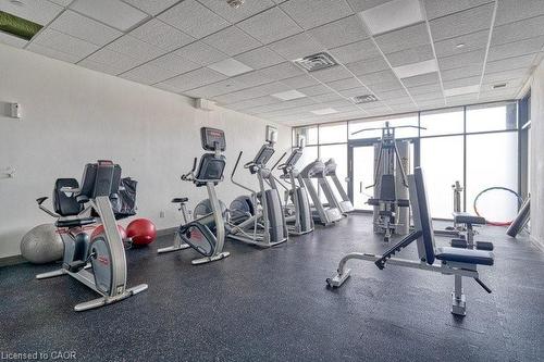 910-220 Cannon Street E, Hamilton, ON - Indoor Photo Showing Gym Room