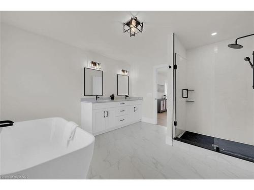 8184 Airport Road E, Hamilton, ON - Indoor