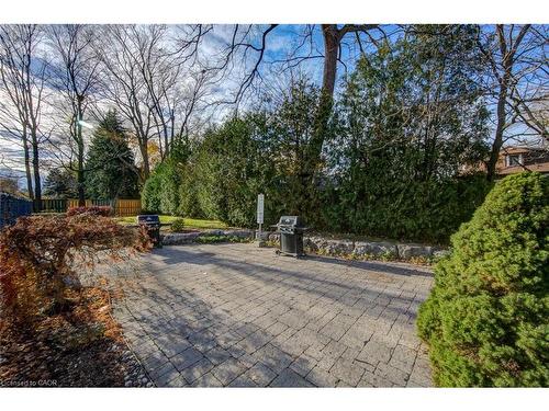 503-1225 North Shore Boulevard E, Burlington, ON - Outdoor