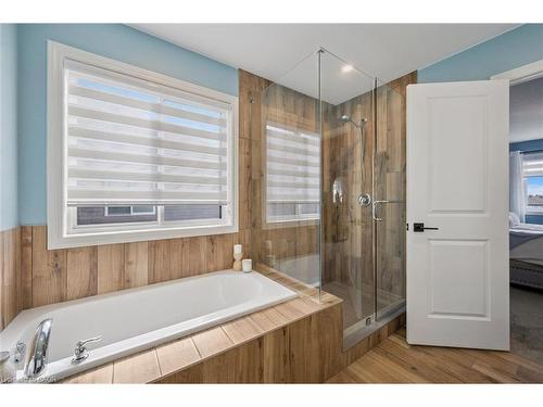 22 Marty Lane, New Hamburg, ON - Indoor Photo Showing Bathroom