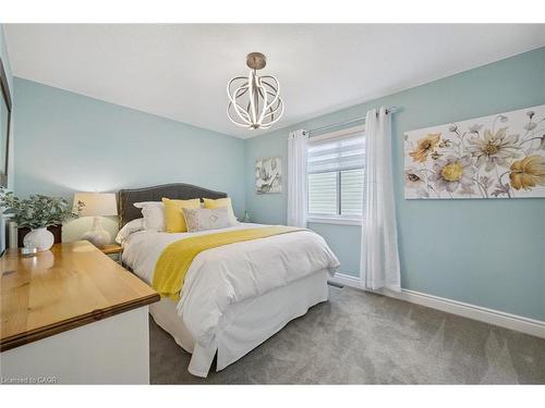 22 Marty Lane, New Hamburg, ON - Indoor Photo Showing Bedroom
