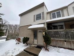 #44-1300 Upper Ottawa Street  Hamilton, ON L8W 1M8
