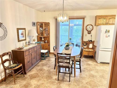 248 Howard Street, Waterford, ON - Indoor Photo Showing Dining Room