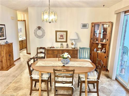 248 Howard Street, Waterford, ON - Indoor Photo Showing Dining Room
