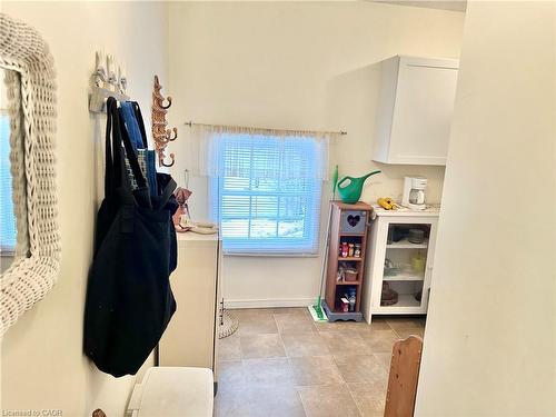 248 Howard Street, Waterford, ON - Indoor