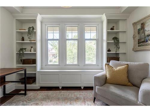 27 Cliff Avenue, Hamilton, ON - Indoor