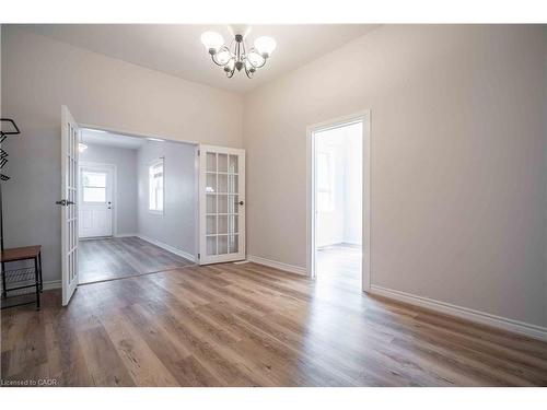 1-225 Napier Street, Hamilton, ON - Indoor Photo Showing Other Room