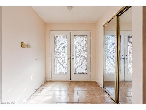 8 Dingwall Court, Brampton, ON - Indoor Photo Showing Other Room