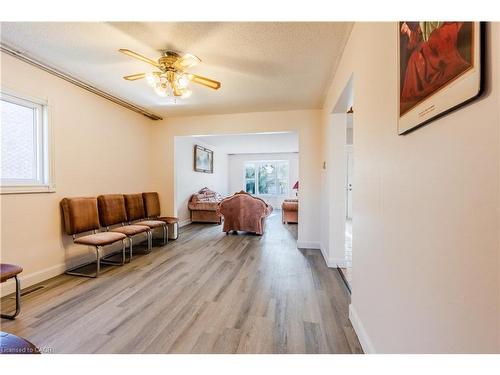 8 Dingwall Court, Brampton, ON - Indoor