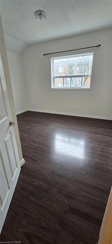 183 Ottawa Street S, Kitchener, ON - Indoor Photo Showing Other Room