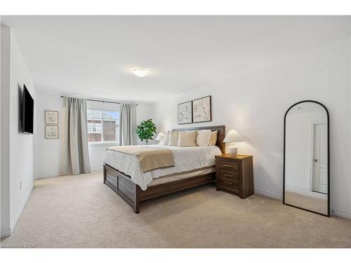 9 Elsegood Drive, Guelph, ON - Indoor Photo Showing Bedroom