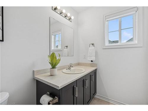 9 Elsegood Drive, Guelph, ON - Indoor Photo Showing Bathroom