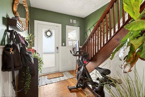224 Balmoral Avenue N, Hamilton, ON - Indoor Photo Showing Other Room
