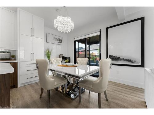 14 Willowbrook Drive, Welland, ON - Indoor Photo Showing Dining Room
