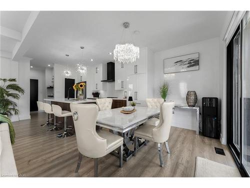 14 Willowbrook Drive, Welland, ON - Indoor Photo Showing Dining Room